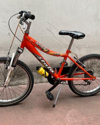 Mountan bike bimbo/a