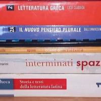 libri di italiano, latino, greco e filosofia