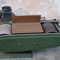 Levigatrice a nastro professionale