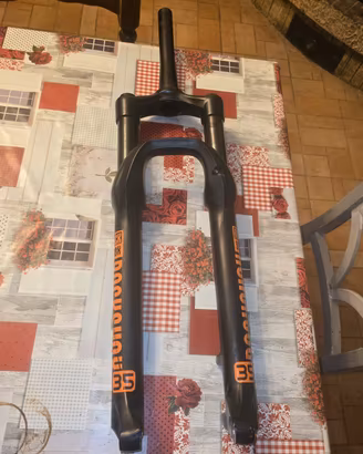 Forcella Rockshox 35 per ruote 29