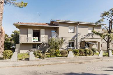 VILLA SINGOLA A LUGO