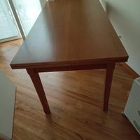 Tavolo in legno