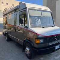 Mercedes 711d "top group"