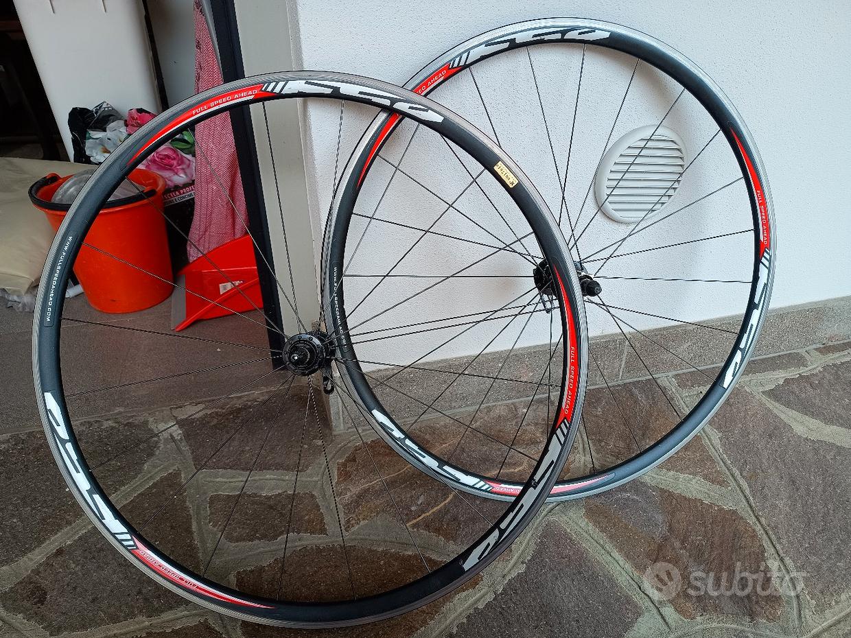 Roue Avant 28 Pouces Campagnolo Nisi Pour Vélo Course - Pneu Boyau - Italie