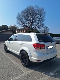 Fiat Freemont  170 Cv black code