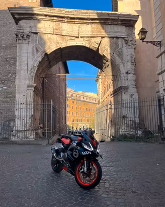 Aprilia RS 660 depotenziata a libretto