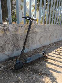 monopattino elettrico 