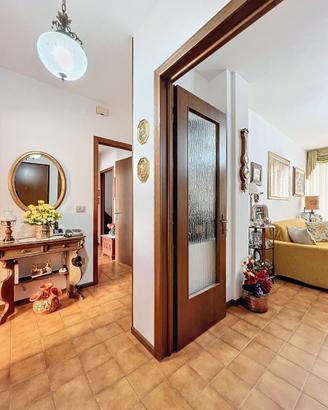 Ampio e Luminoso Quadrivano