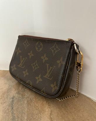 Pochette Accessoires Mini Louis Vuitton