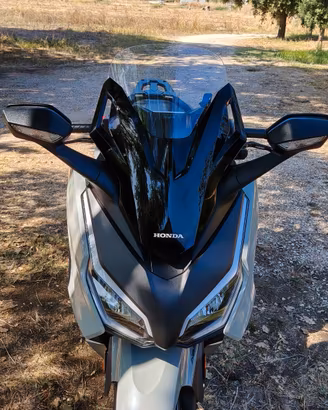 Honda Forza 350 , 2025.