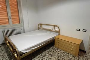 Un Posto letto disponibile per un ragazza