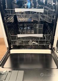 LAVASTOVIGLIE AEG "FAVORIT SENSORLOGIC" 12 COPERTI