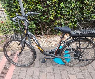 bicicletta elettrica donna Armony Perugia