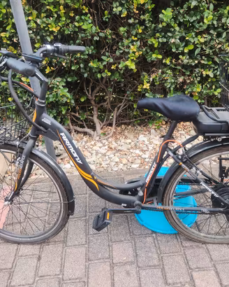 bicicletta elettrica donna Armony Perugia