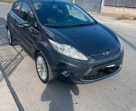 Ford fiesta 2012