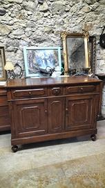 Credenza in abete 
