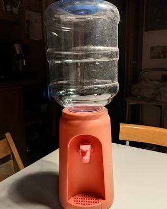 Dispenser per acqua da scrivania 