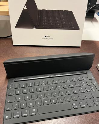 Apple Smart Keyboard