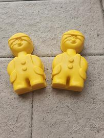 N.2 Giochi Mare spiaggia formine Pirati in giallo 