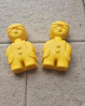 N.2 Giochi Mare spiaggia formine Pirati in giallo 