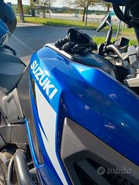 SUZUKI V-STROM 1050 SE