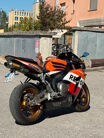 Honda cbr 1000 rr