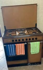 Cucina a gas Bompani