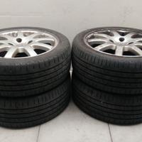 Cerchi in lega con gomme 205/45 R16