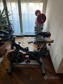 Spinbike e panca multifunzionale