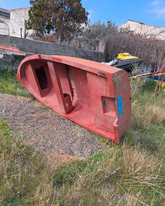 barca in vetroresina