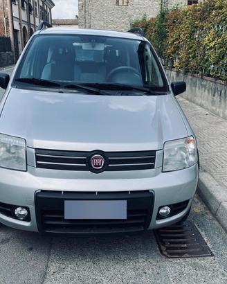 fiat panda 1,3 Multijet 4x4 glam pronta all'uso 