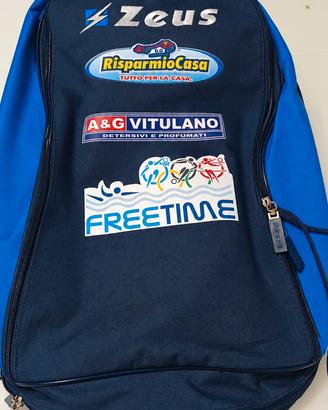 Zaino sportivo Zeus con vano scarpe e portaoggetti