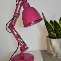 lampada da scrivania rosa da maison du monde