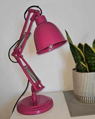 lampada da scrivania rosa da maison du monde