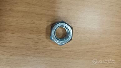 400 Dadi esagonali M14 Zincati