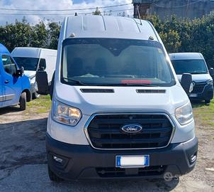 Ford Transit gemellato Superalto