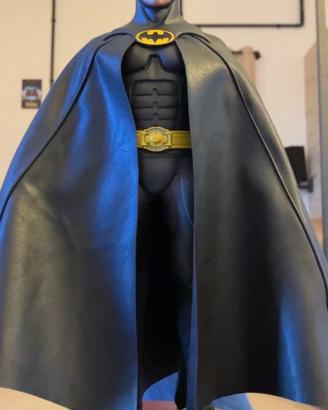 Hot toys batman returns