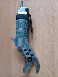 Forbice pneumatica Kuker