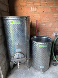 Cisterne per vino 500 e 300 litri
