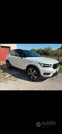 Volvo XC40 D3 R-Design 150cv Geatronic