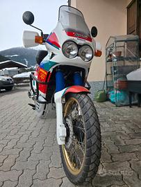 honda africa twin xrv 750 rd04