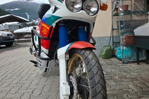 honda africa twin xrv 750 rd04