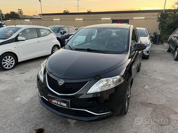 Lancia Ypsilon 1.3 MJT 16V 95CV GOLD