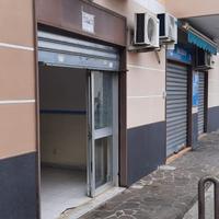 Grazioso locale di fronte nuova villa comunale