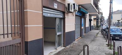 Grazioso locale di fronte nuova villa comunale
