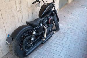 moto harley davidson 883 iron