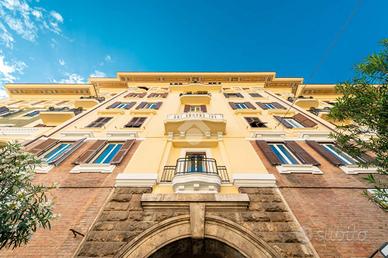 3 LOCALI A ROMA