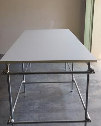 tavolo bianco misure: 200x100 H93