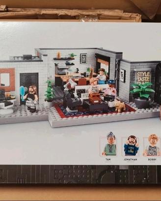 Lego 10291 Queer Eye
The fab 5 loft