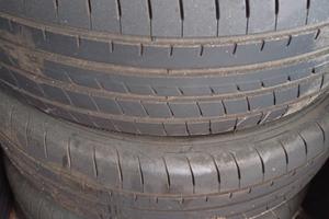 gomme estive Good year 235/55r17 99H efficient